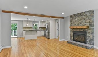 88 Grand View Rd, East Greenwich, RI 02818