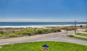 204 BELLEVUE Ct 204, Narragansett, RI 02882