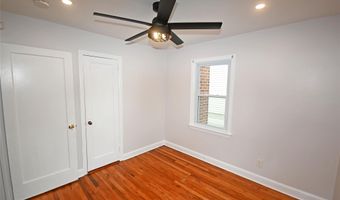 57 Netherwood Dr, Albertson, NY 11507
