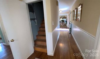 700 Valleyview Dr 1, Albemarle, NC 28001