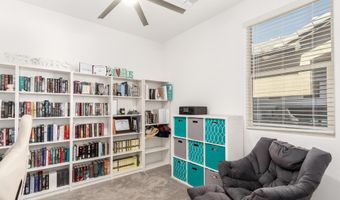 2574 S BARKS CANYON Trl, Apache Junction, AZ 85119