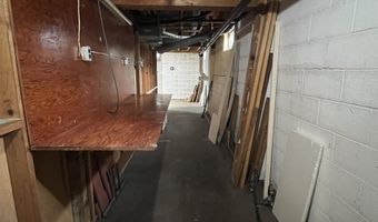 2244 Shannon, Adrian, MI 49221