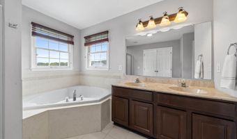 104 DELILAH Dr, Bear, DE 19701