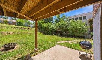 9616 Antonette Hills Dr, Affton, MO 63123