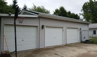 305 Chapel Ln, Ashley, IN 46705