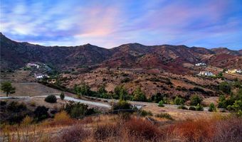 31700 Lobo Canyon Rd, Agoura Hills, CA 91301