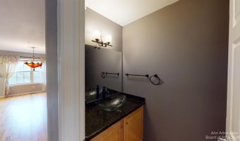 2970 Barclay Way, Ann Arbor, MI 48105