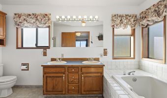 1490 MAIN St, Arlington, OR 97812
