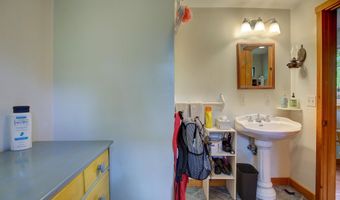 71 Eddie Knoll Ln, Bartlett, NH 03812
