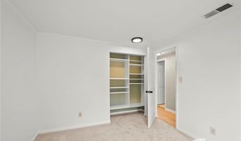 169 Golfview Dr, Advance, NC 27006