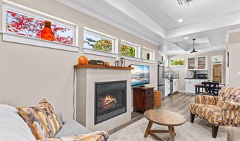 746 C St, Ashland, OR 97520