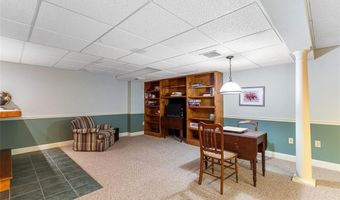 2 Seal Island Rd, Bristol, RI 02809