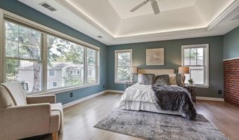 6111 WASHINGTON Blvd, Arlington, VA 22205