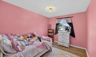 323 TOBE Dr, Centerville, UT 84014