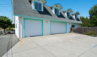 4068 Haney Dr, Santa Rosa, CA 95407