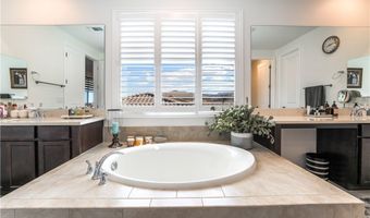 212 Harris Peak St, Las Vegas, NV 89138