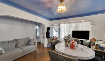 2621 Vineyard Ave, Los Angeles, CA 90016