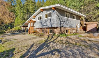 6482 Grant St, Bonners Ferry, ID 83805