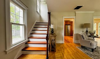 23 Pageant St, Bennington, VT 05201