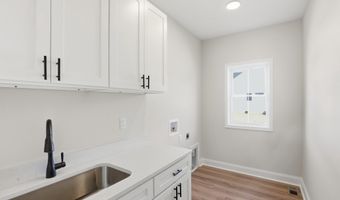 5 SEATTLE SLEW Ln, Berlin, MD 21811