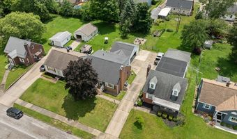 958 Cornell Dr, Alliance, OH 44601