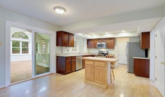 11718 BACKUS Dr, Bowie, MD 20720