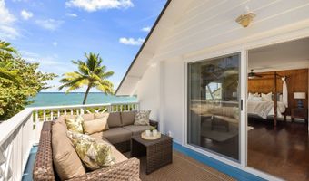 1018 Mokulua Dr, Kailua, HI 96734