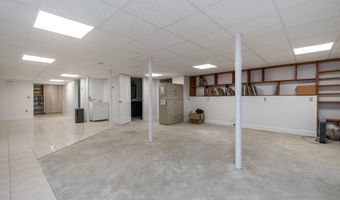 72 Wesson Ter, Northborough, MA 01532