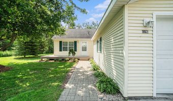 6590 6596 Admirals Pt, Alanson, MI 49706