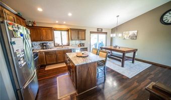 426 Creek Ave, Delano, MN 55328