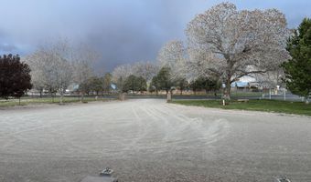 2686 Della Rd SW, Albuquerque, NM 87105