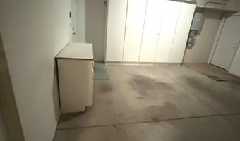 2563 N TAMARISK St, Chandler, AZ 85224