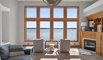 21501 Lake George Blvd, Oak Grove, MN 55303