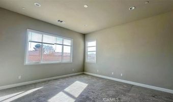 12925 Davona Dale Rd, Apple Valley, CA 92308