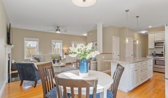 149 Long Hill Rd, Bolton, MA 01740