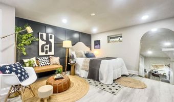 3107 MONTROSE Ave, Alexandria, VA 22305