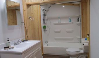 127 Grafton Ave, Alma, MI 48801