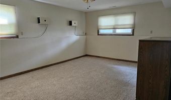 2161 Highland Ave, Albert Lea, MN 56007