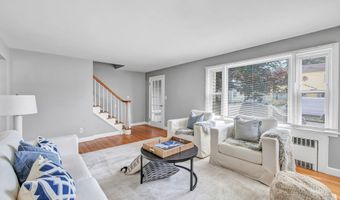 84 Oxford St, Bridgeport, CT 06606