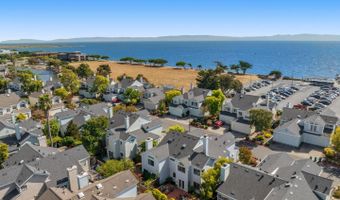 445 Mcdonnel Rd, Alameda, CA 94502
