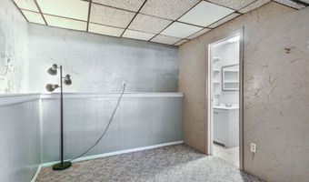 10265 Beaver Trl, Aurora, OH 44202