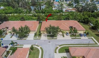 307 BLUEWATER FALLS Ct, Apollo Beach, FL 33572