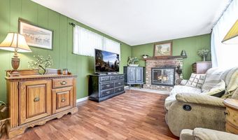 72 Tunkhannock Dr, Albrightsville, PA 18210