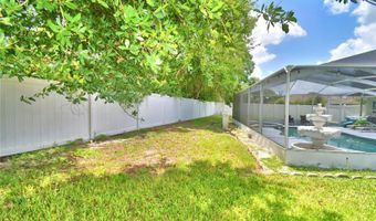 166 WINONA Cir, Auburndale, FL 33823
