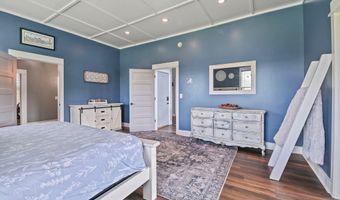 722 Lakeshore Dr, Autaugaville, AL 36003