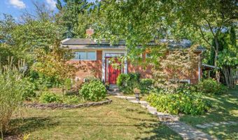 5929 AVON Dr, Bethesda, MD 20814