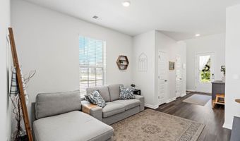 60 Backwater St, Port Royal, SC 29906