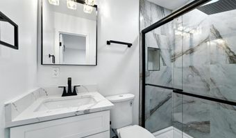 2339 N POWHATAN St, Arlington, VA 22205