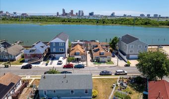 1658 W Riverside Dr, Atlantic City, NJ 08401