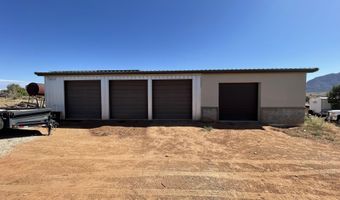 6484 S COYOTE Rd, Apple Valley, UT 84737